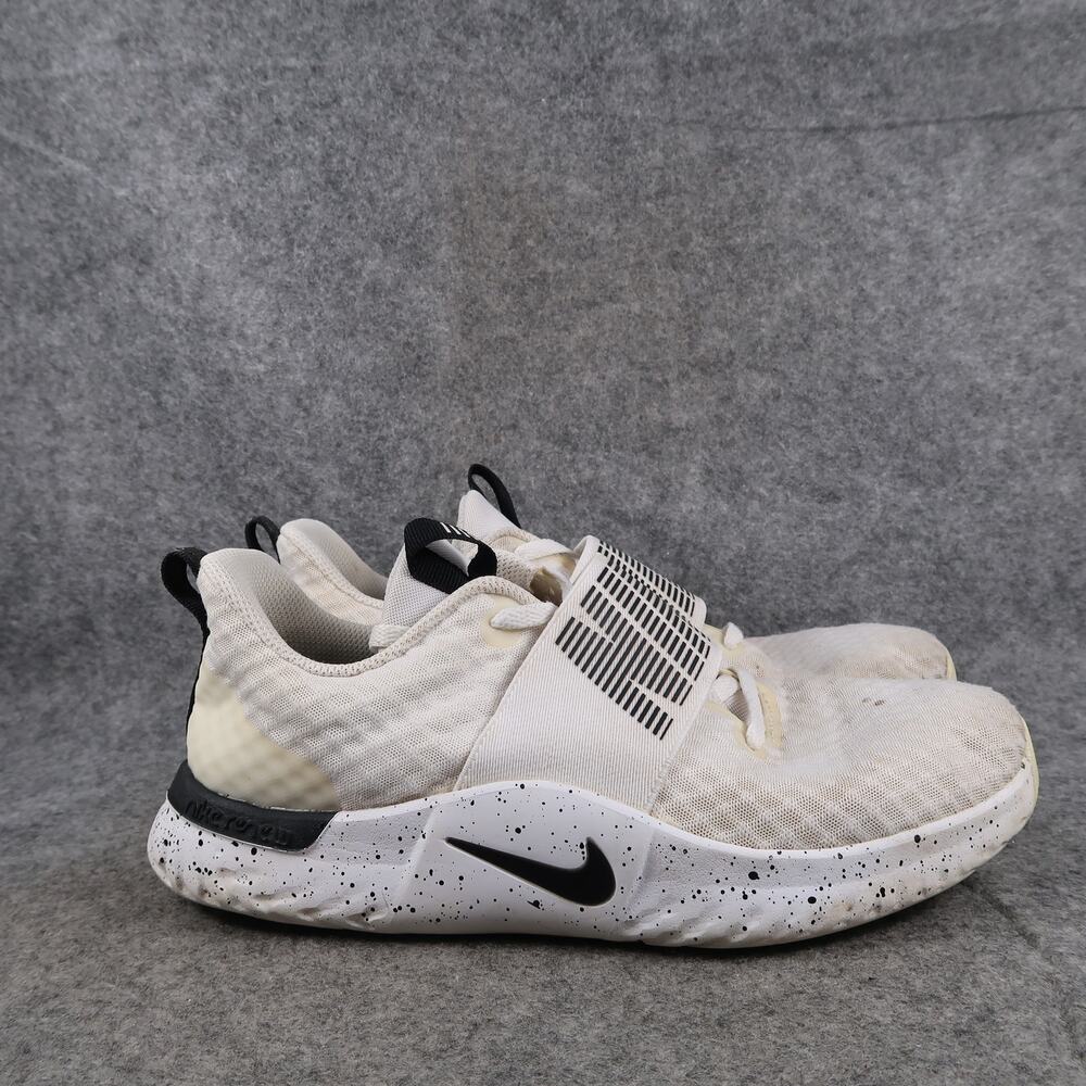 Nike Shoes Womens 8 Athletic Slip On Sneakers In Season TR 9 Trainers Casual